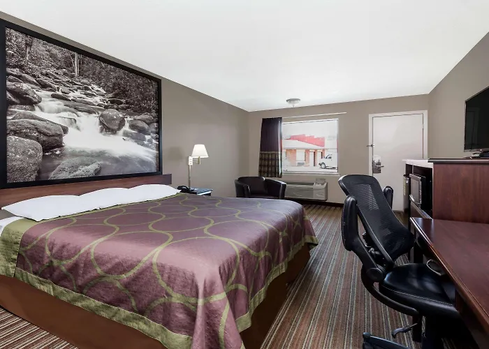 Super 8 By Wyndham Chattanooga Ooltewah